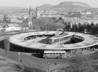 01_eger 01_eger